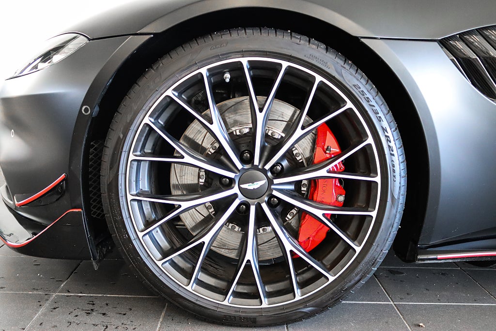 Aston Martin Vantage F1 Edition Roadster V8 Sv-såld 534hk