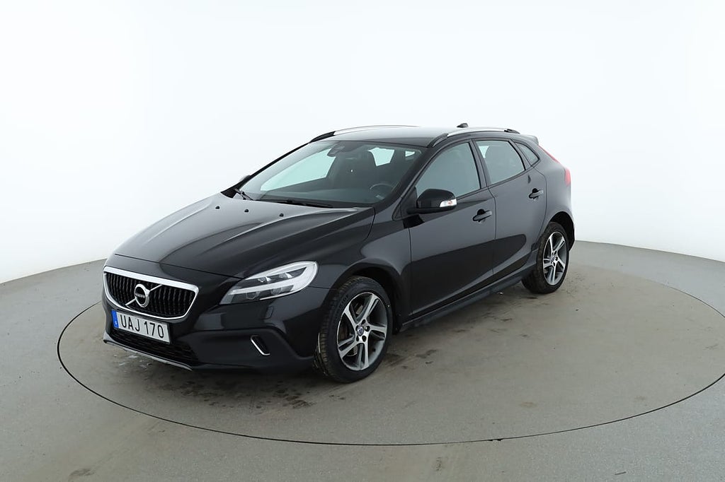 Volvo V40 Cross Country T3 Kinetic / VOC, Värmare, PDC-Bak