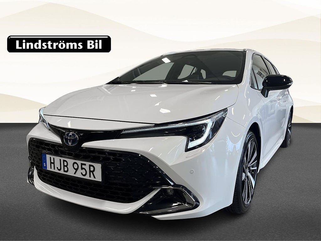 Toyota Corolla Style 1.8 140hk Hybrid S&V-hjul