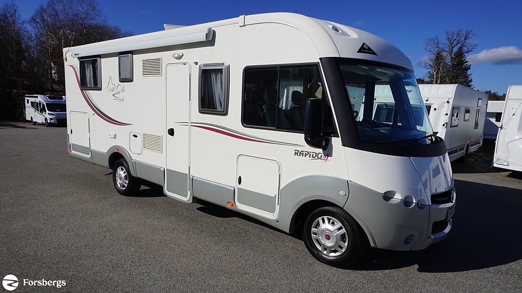 Rapido 891 F / Queensbed / AC / Solcell