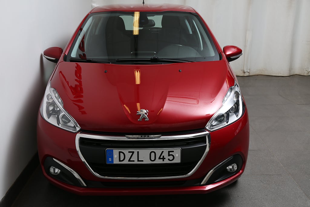 Peugeot 208 1,2 PureTech 82hk Active 5D Bluetooth Ny kamrem 2017