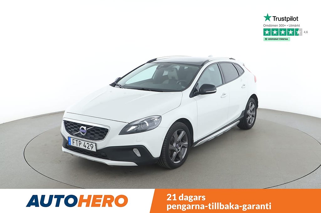 Volvo V40 Cross Country T4 Summum / Panorama, VOC, GPS
