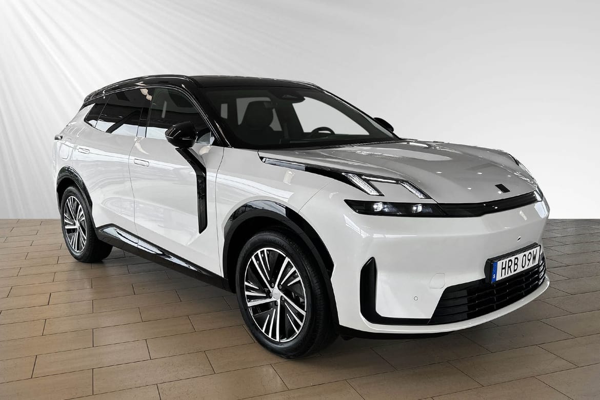 Lynk & Co 08 Core PHEV 2025, bild 5/10