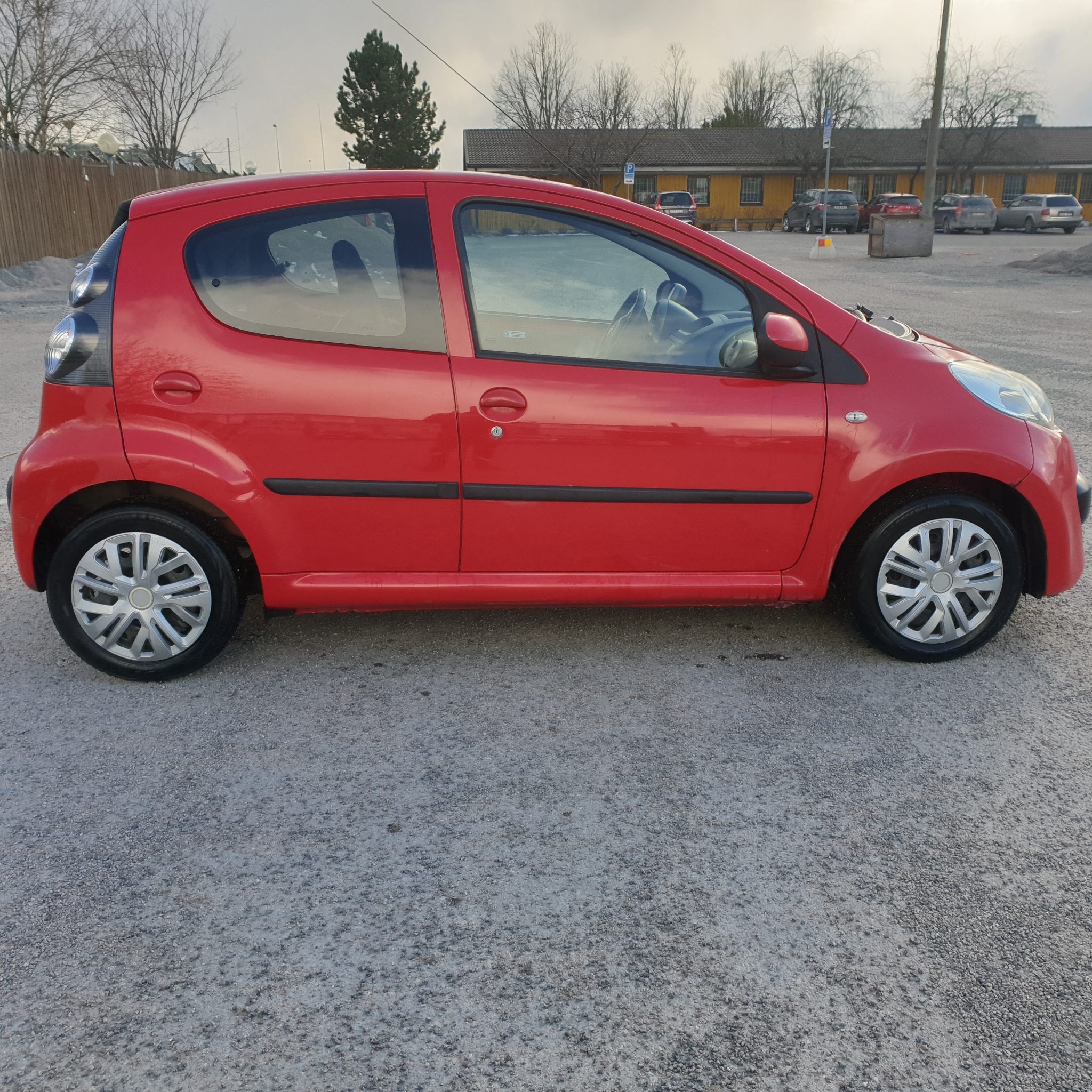 Citroen C1 5-dörrar 1.0 69hk 2007, kuva 7/37