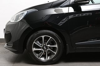 Halvkombi Hyundai i10 8 av 20
