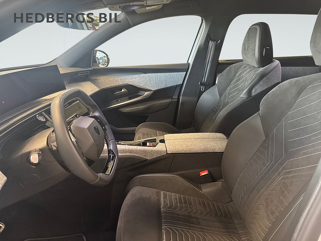 Peugeot 5008 HYBRID 136HK thumbnail