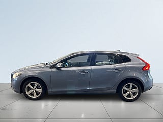 Volvo V40 T2 S&V-hjul/Pvärm/Farthållare/Bluetooth/Sätesvärm F&B