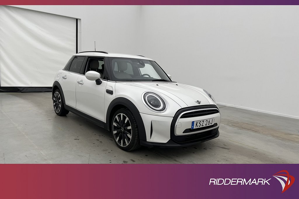 MINI Cooper 5-dörrar 136hk Kamera Navi S 4,95% RÄNTA