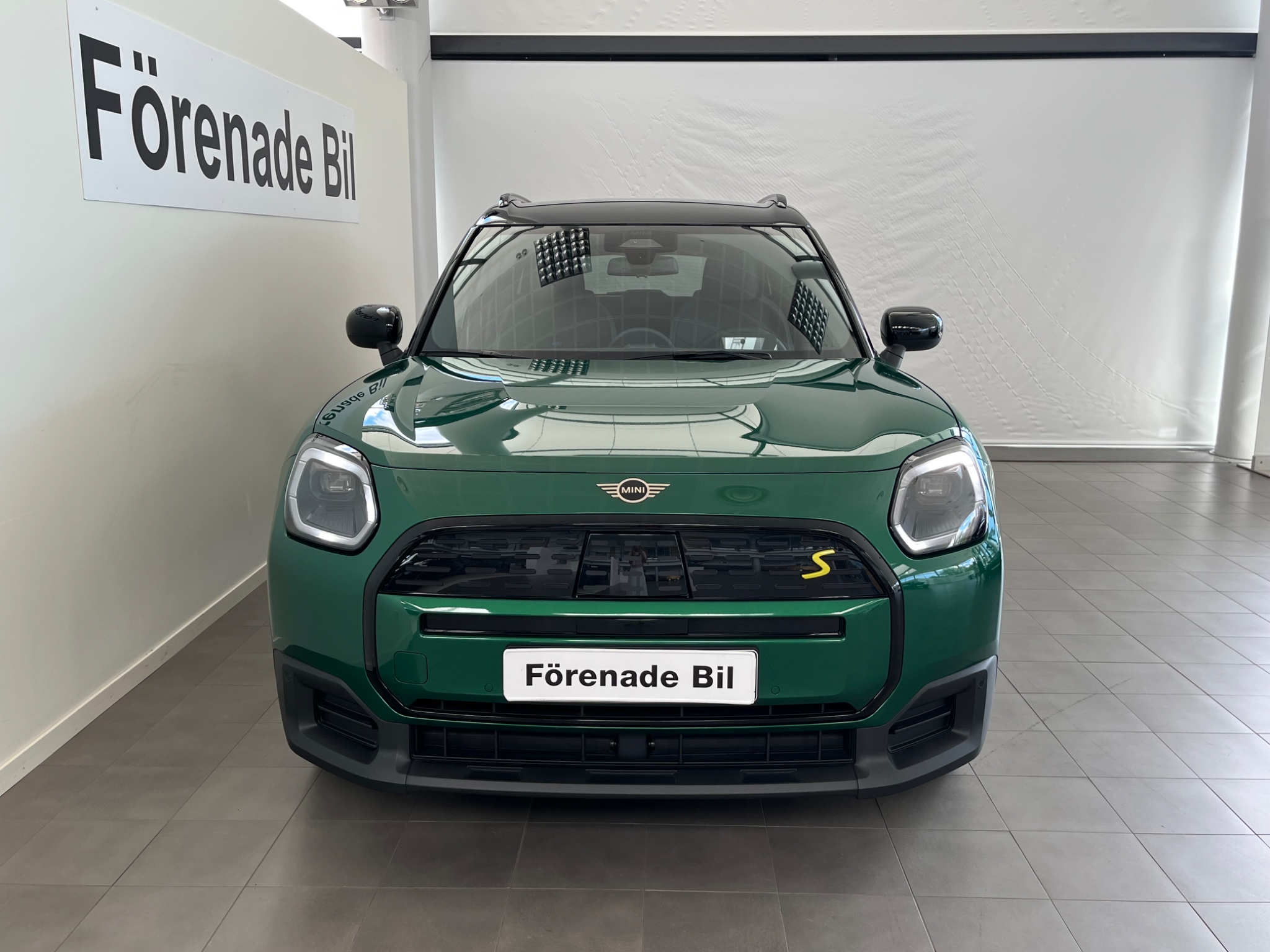 MINI Countryman SE Essential 2026, kuva 2/47