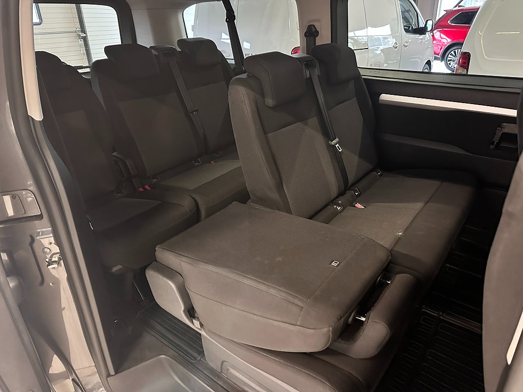 Toyota Proace Verso 2.0 D-4D 9-säten 122hk Euro 6 thumbnail
