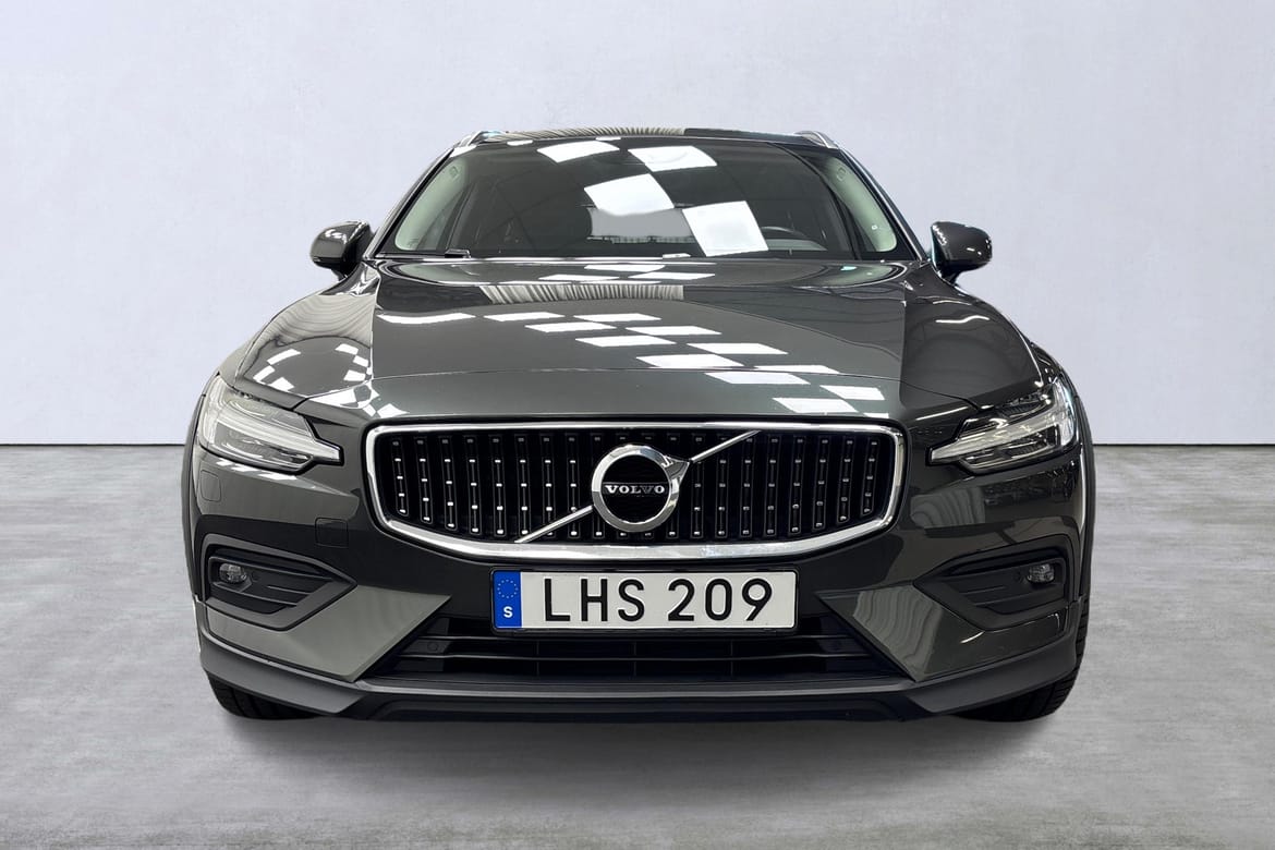 Volvo V60 Cross Country 2021, kuva 7/10