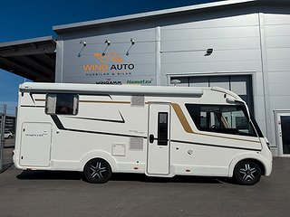 Husbil-integrerad Eura Mobil Integra Line 725 QB 150HK 1 av 23