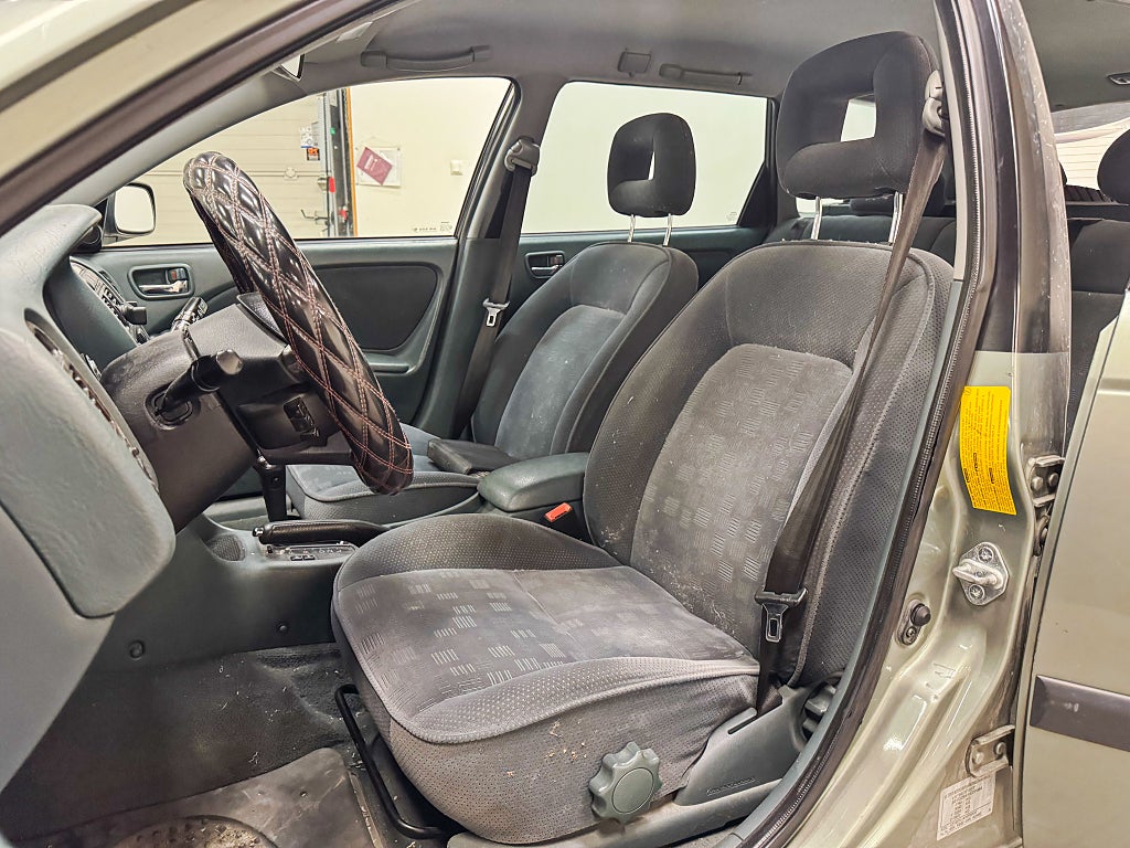 Toyota Avensis 1,8 129Hk Automat