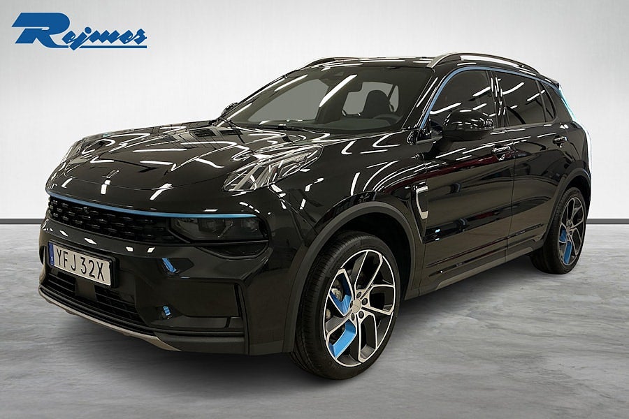 Lynk & Co 01 PHEV