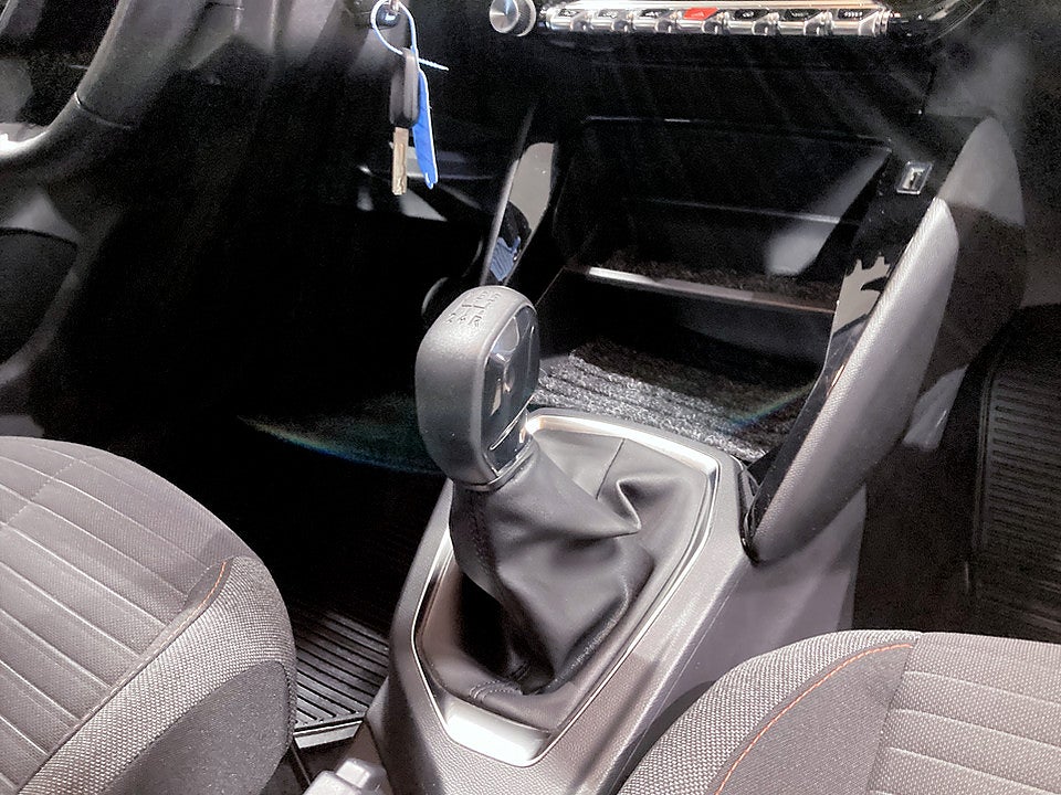 Bild på Peugeot 208 Active 1.2 PT 75hk - AC, CARPLAY