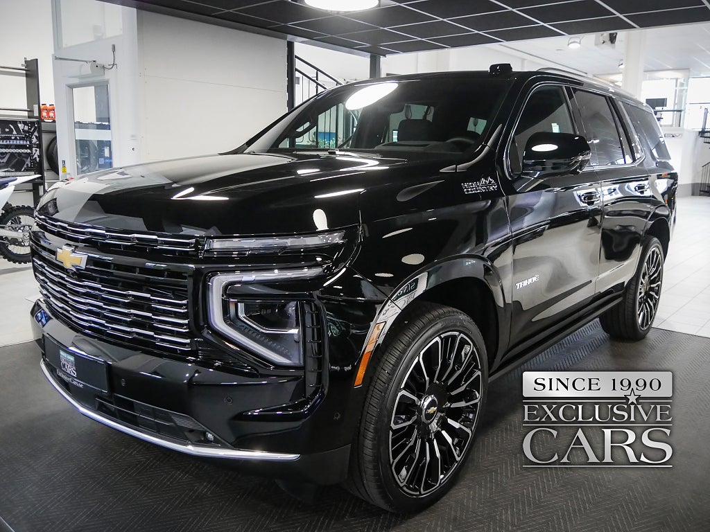 Chevrolet Tahoe High Country 6.2L V8 426HK / 24tums fälgar 