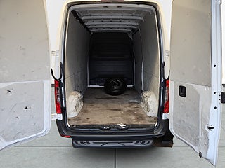 Mercedes-Benz eSprinter 55 kWh Backkamera/Skinn/MOMS