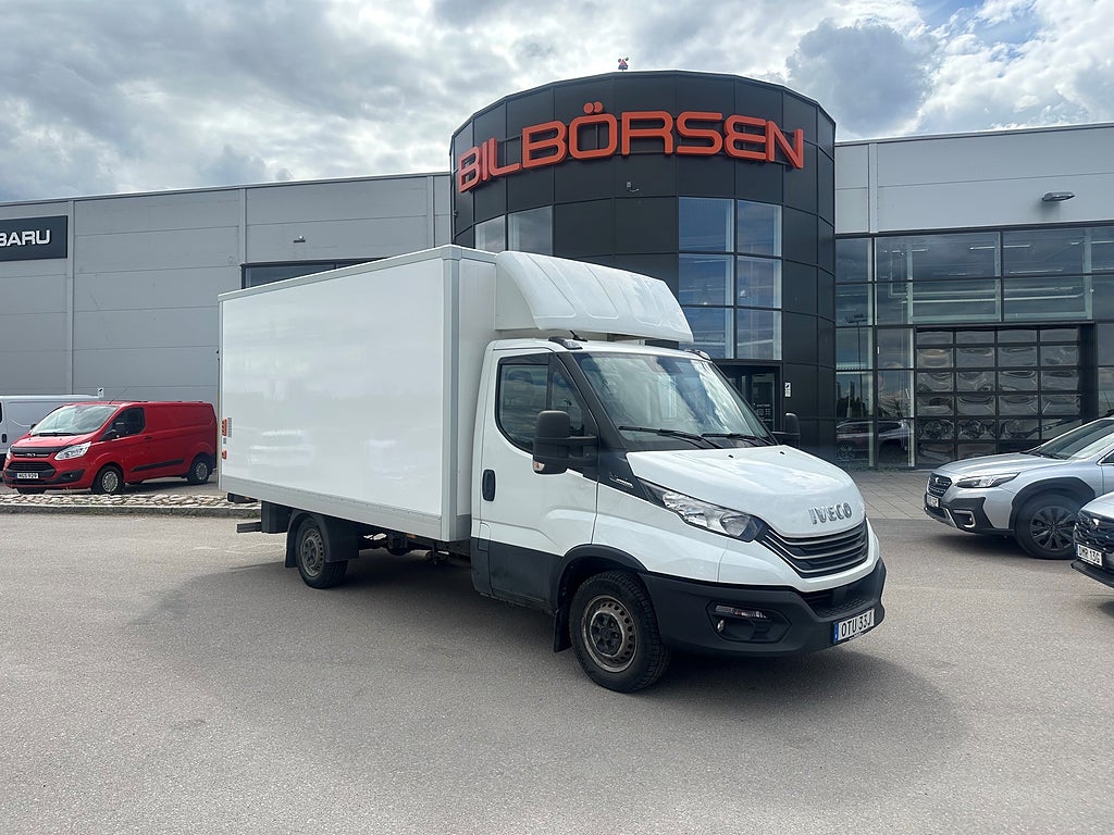 Iveco Daily 35S14HA8 Skåp & Lift 2.3 JTD Hi-Matic Euro 6