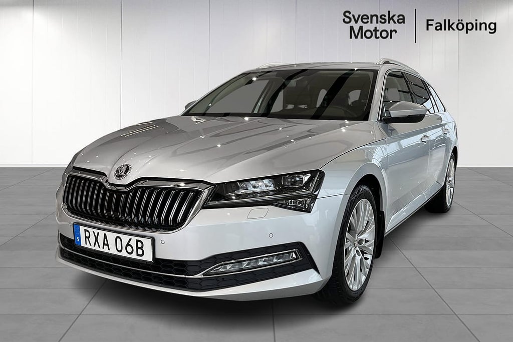 Skoda Superb Kombi Skoda 2.0 TDI 4X4 200hk | dragkrok | Vinterhjul | LED-Matr
