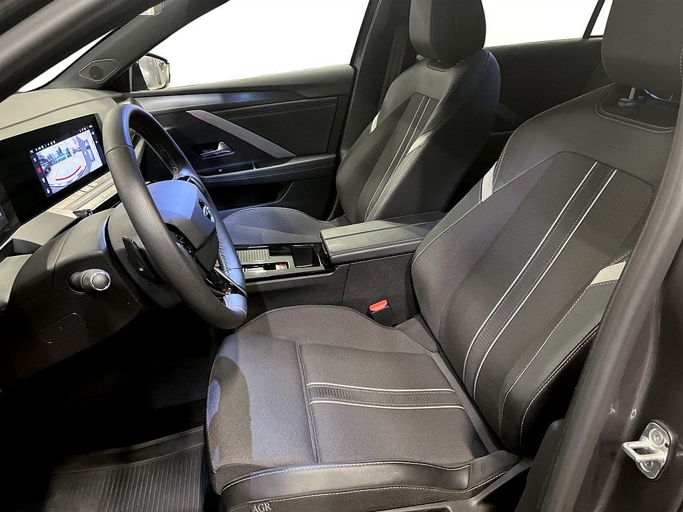 Bild på Opel Astra ST GS 1.2 PT 130hk Aut - B-KAMERA, CARPLAY