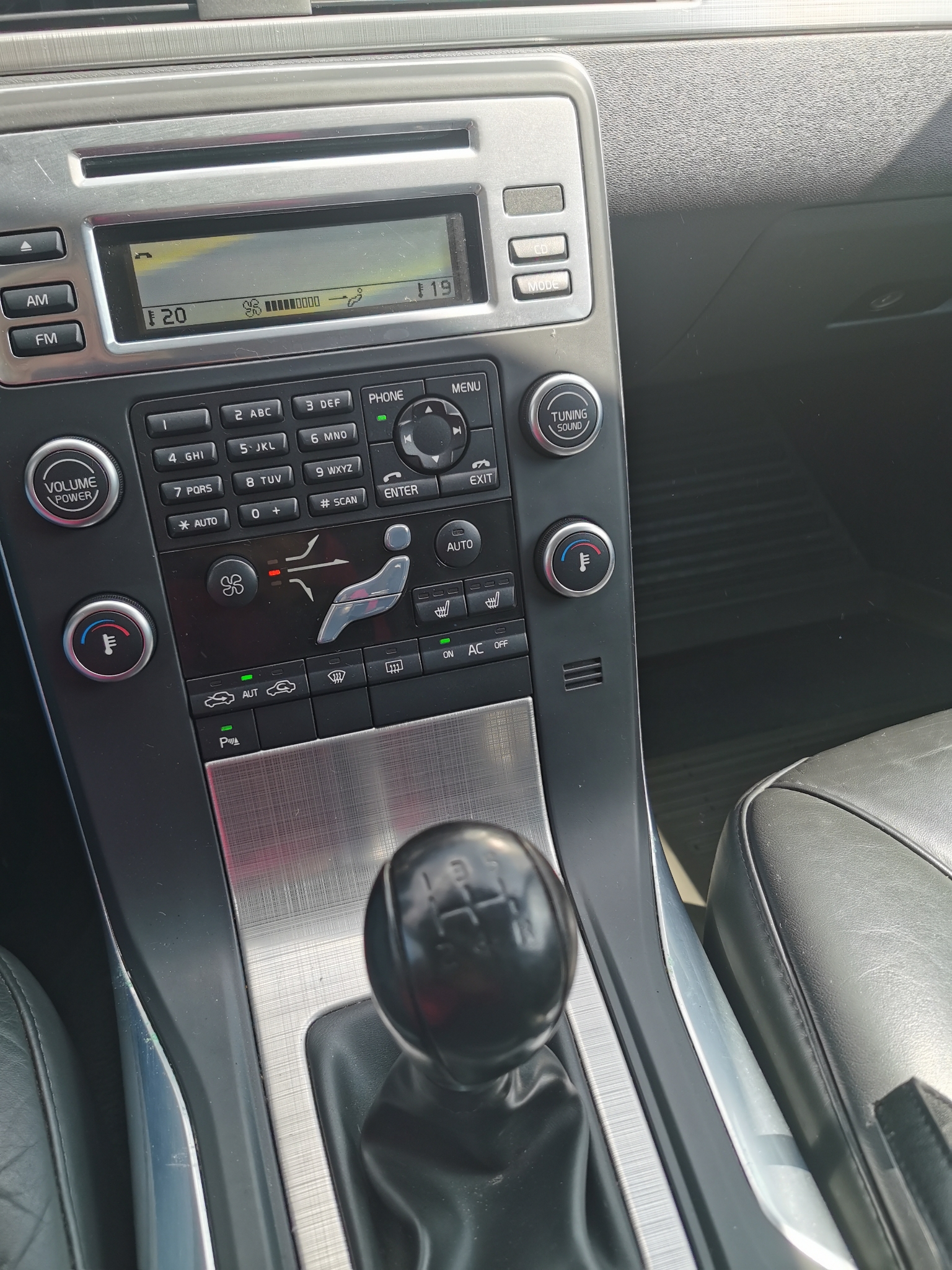 Volvo V70 1,6 DRIVe 2011, photo 5/36