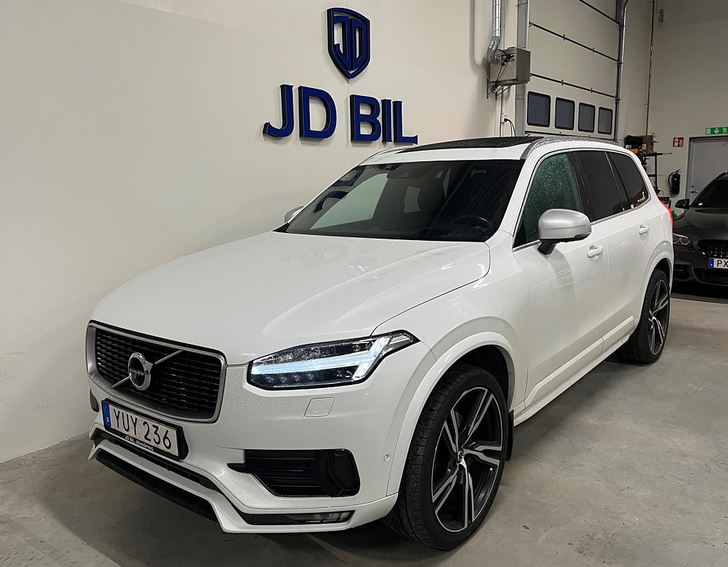 Volvo XC90 D5 AWD Aut 7-sits R-Design Pano B&W 22" 235hk