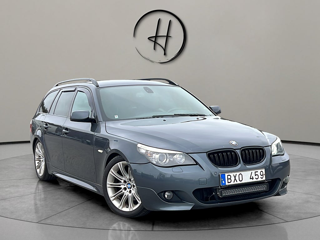 BMW 530 d Komfortstolar Head-up Softclose Keyless * M-sport *