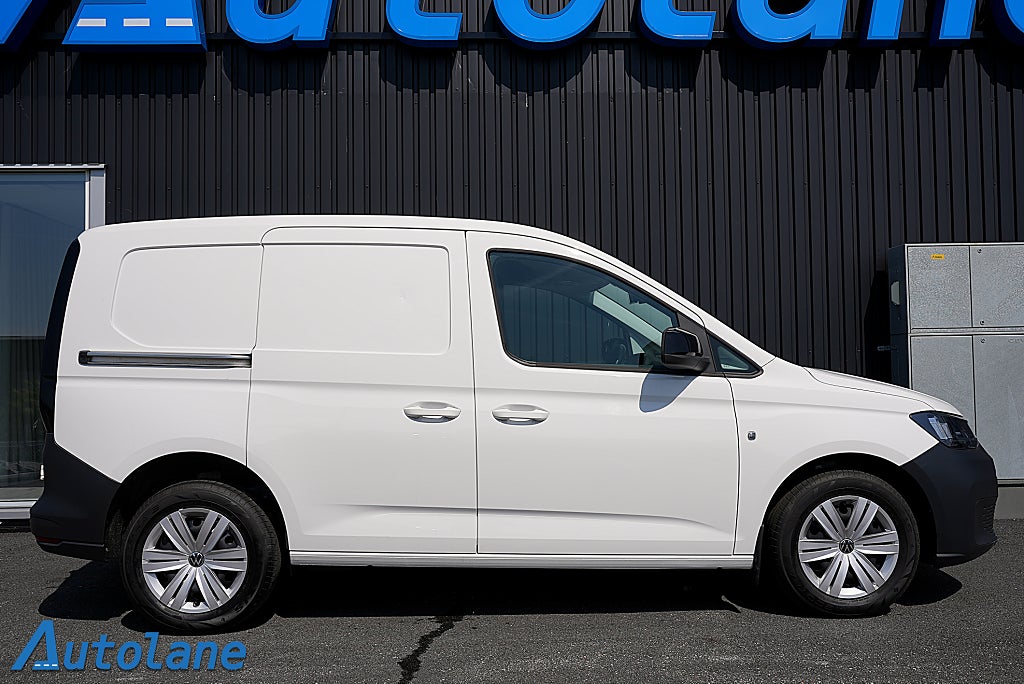 Volkswagen Caddy Cargo 2.0 TDI Dragkrok,Värmare,CarPlay,122hk
