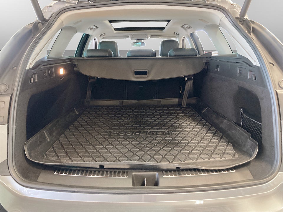 Bild på Opel Insignia ST Business 2.0 CDTI 170hk Aut NAVI DRAG