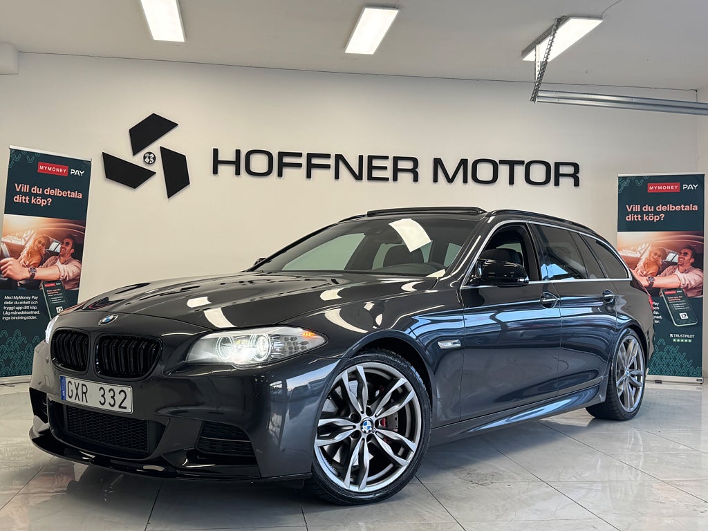 BMW M550 d 381hk  xDrive Touring M Sport Performance Pano 