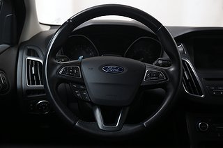 Halvkombi Ford Focus 11 av 20