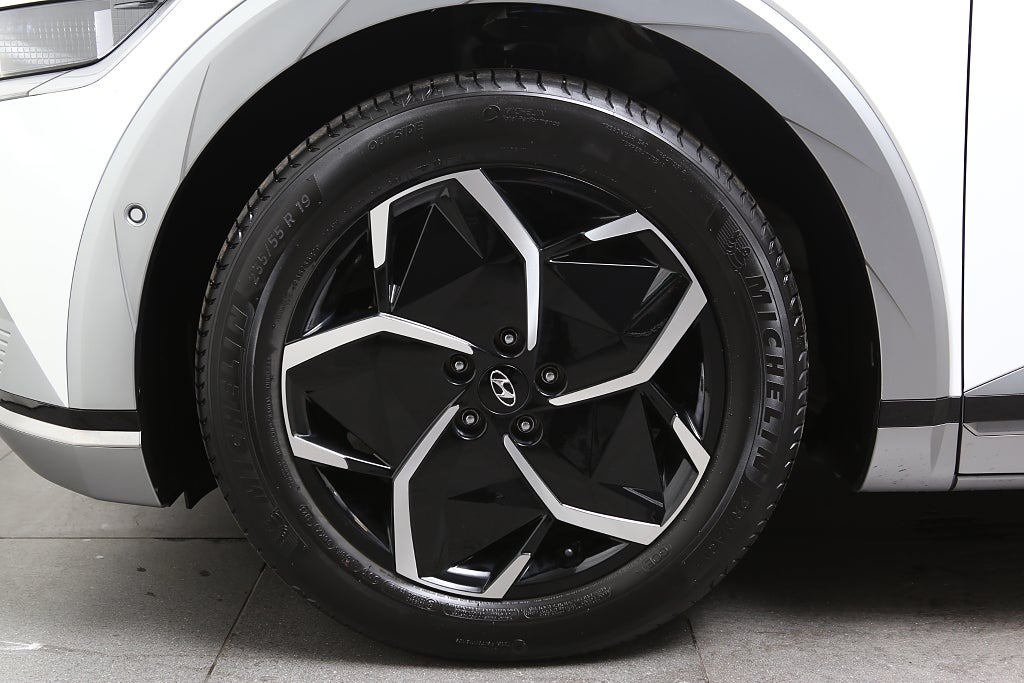 Hyundai IONIQ 5 77.4 kWh AWD Advanced | Komfortpaket Plus