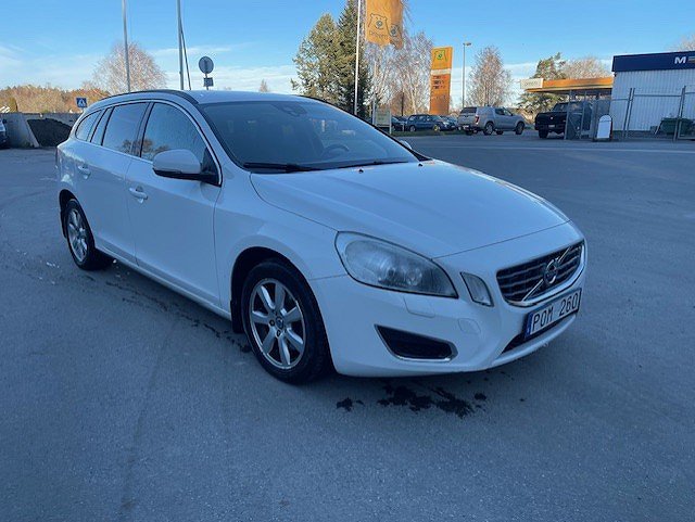 Volvo V60 D2 Momentum Euro 5