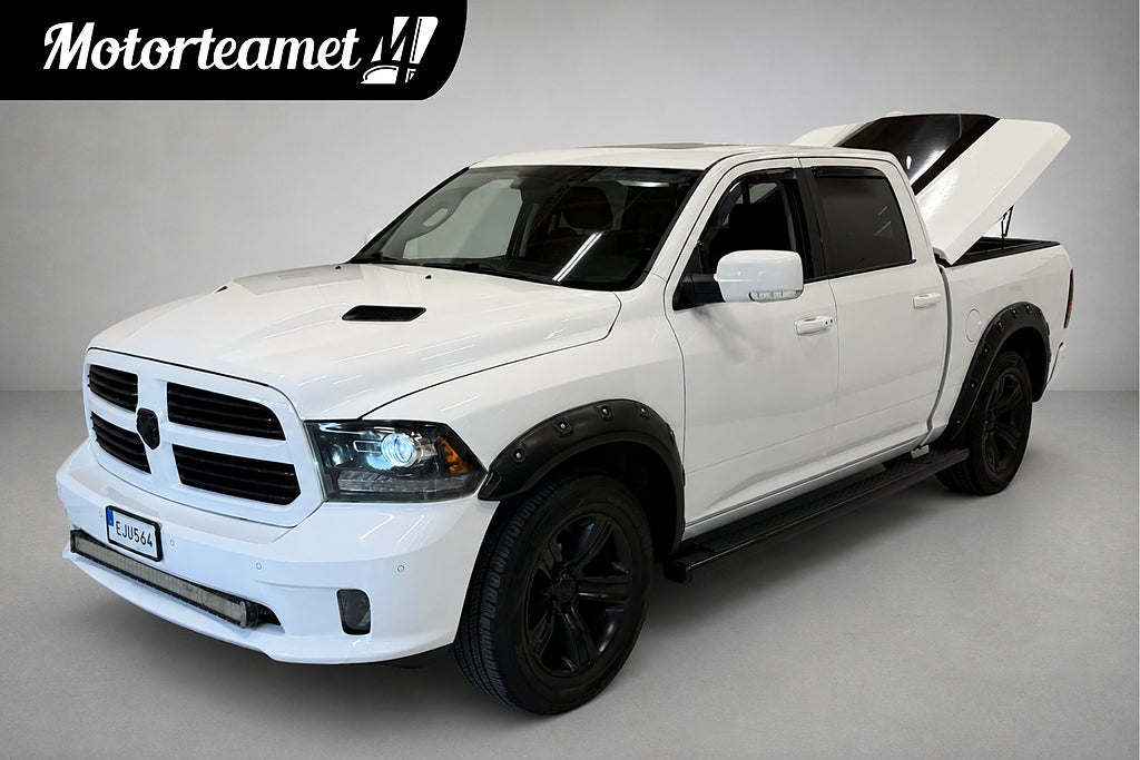 RAM 1500 Crew Cab 5.7 V8 HEMI 4x4 Sport Taklucka Flaklock Drag
