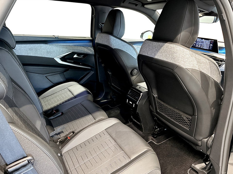 Bild på Peugeot 5008 GT Hybrid 145hk Aut KAMPANJ BRÄNSLE INGÅR