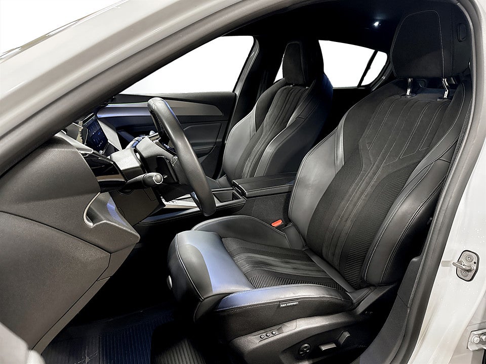 Bild på Peugeot 308 5D GT 1.2 PT 130hk Aut B-KAMERA MASSAGE