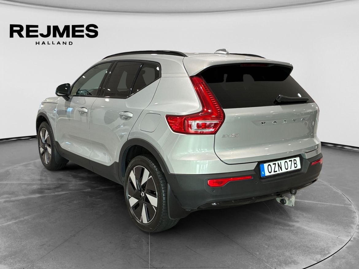 Volvo EX40