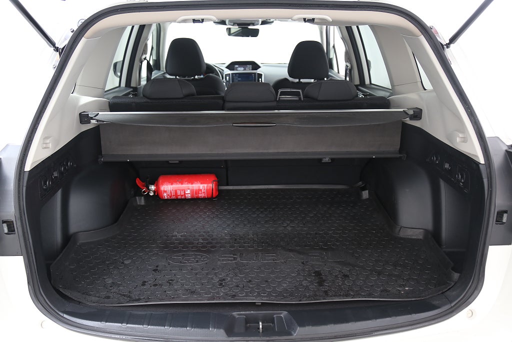 Subaru Forester 2,0i e-Boxer XFuel AWD Aut Extraljus Motorvärmare 2024