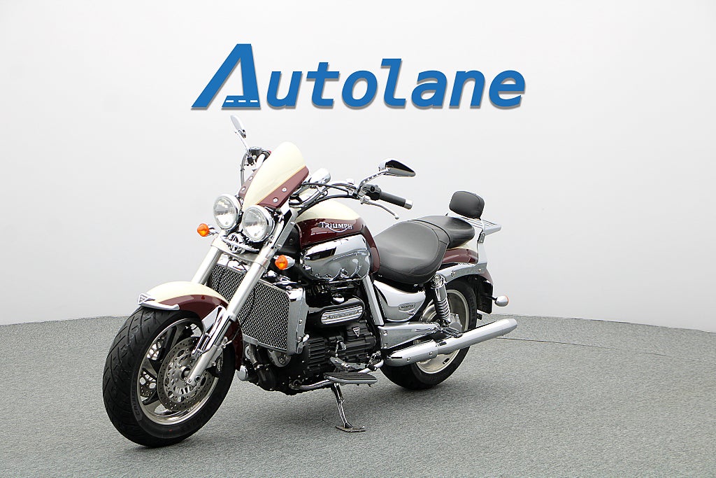 Triumph Rocket 3 Classic *Nya däck Nyservad