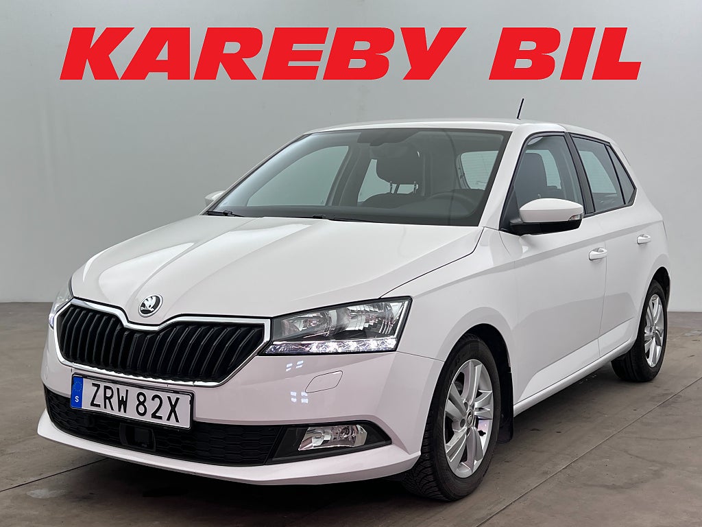Skoda Fabia 1.0 TSI 95hk Parkerngssensorer bak  DEFA-kupévärmare