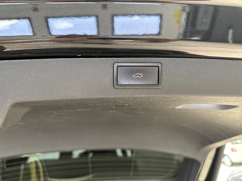 Skoda Enyaq iV 80 High/DRAG/SKINN/B-Kamera/Leasbar/MOMS