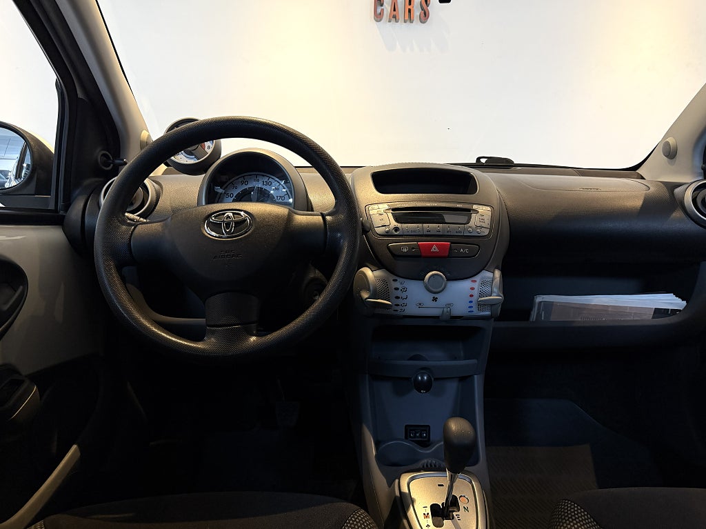 Toyota Aygo 5-dörrar 1.0 VVT-i MultiMode 68HK LÅGMIL AC AUTOMAT
