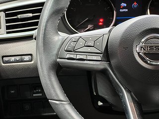 SUV Nissan Qashqai 16 av 20