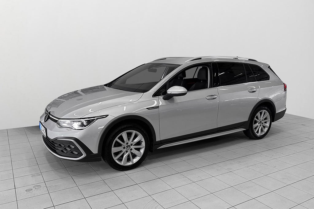 Volkswagen Golf Alltrack 2022 - miniatyr 3