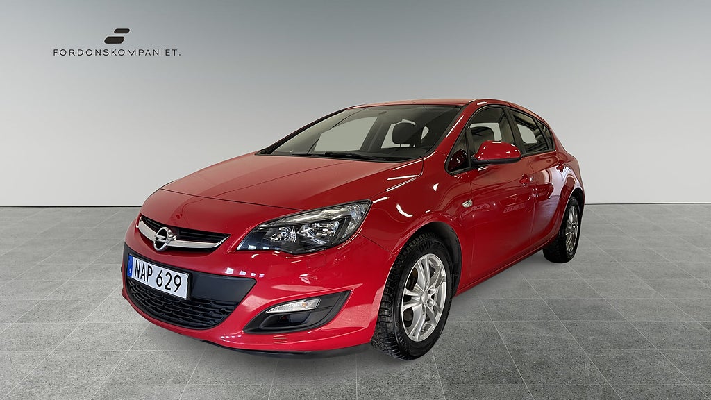 Opel Astra 1.4 Turbo Euro 6 Nybesiktad P-Sensor Rattvärme