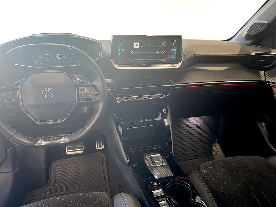 Bild på Peugeot E-208 GT 50kWh 136hk Aut B-KAMERA CARPLAY