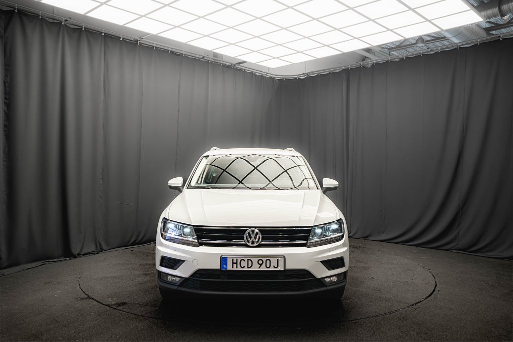 Volkswagen Tiguan 2.0 TSI 4Motion B-VÄRMARE DRAG KAMERA CARPLAY 190hk