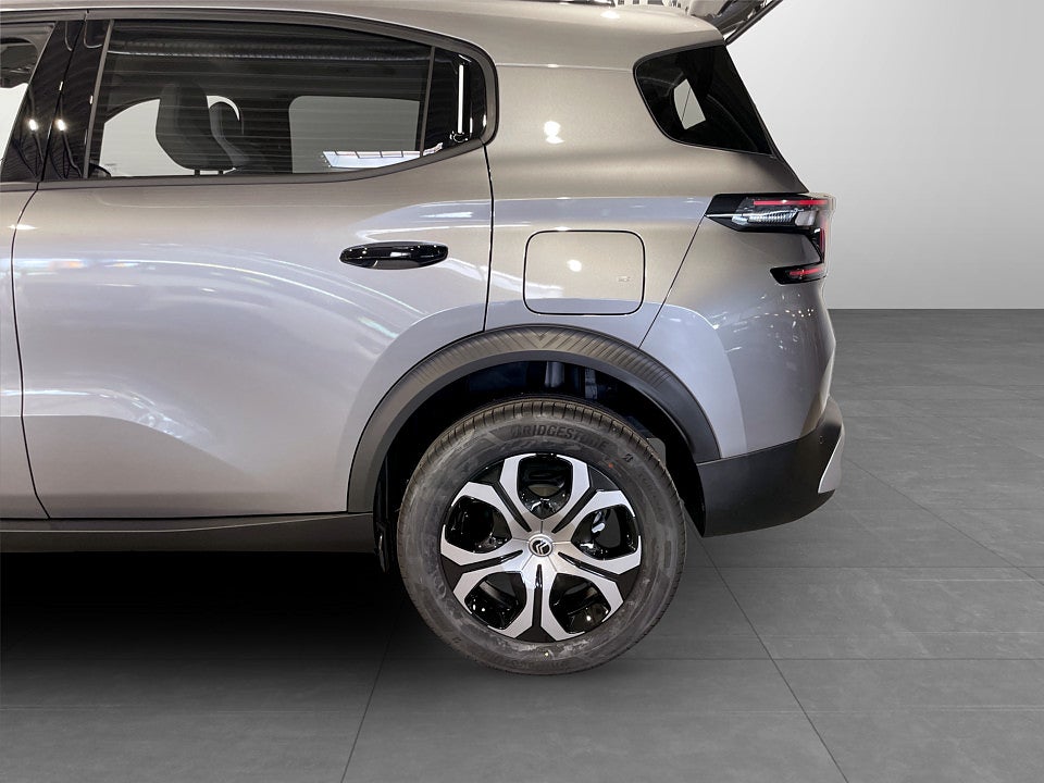 Bild på Citroën C3 Aircross Plus Hybrid 145hk - DEMO