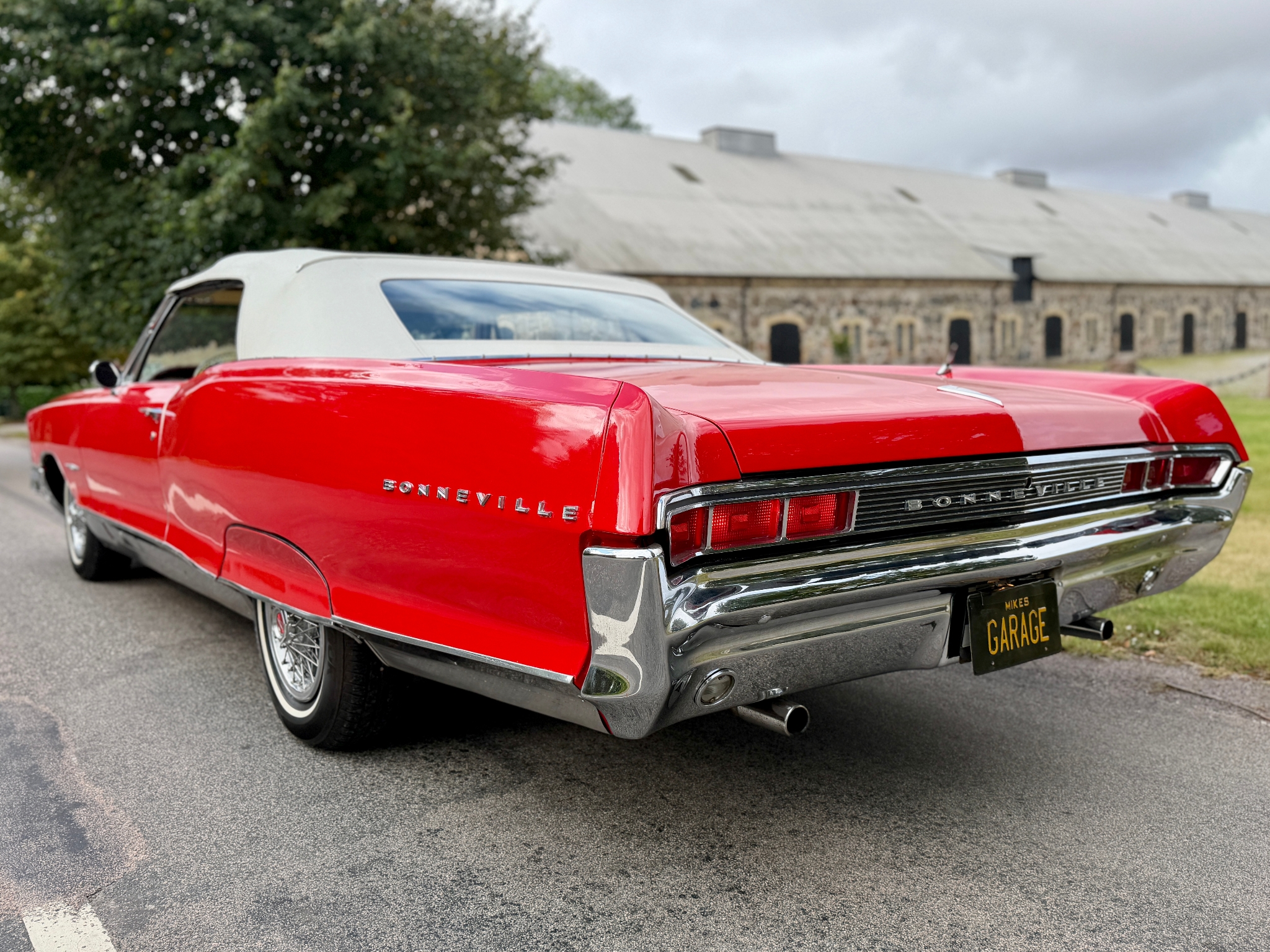 Pontiac Bonneville Convertible 1965, kuva 6/45