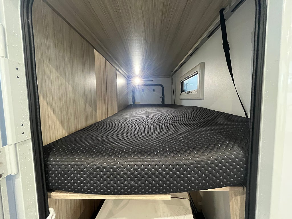 Sun Living A 70 DK Automat / 3500 kg / Våningssäng / B-kort - Sun Living